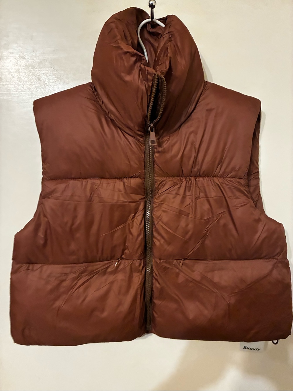 NWT Rust Brown Cropped Puffer Vest W/Zippered Pockets size Small